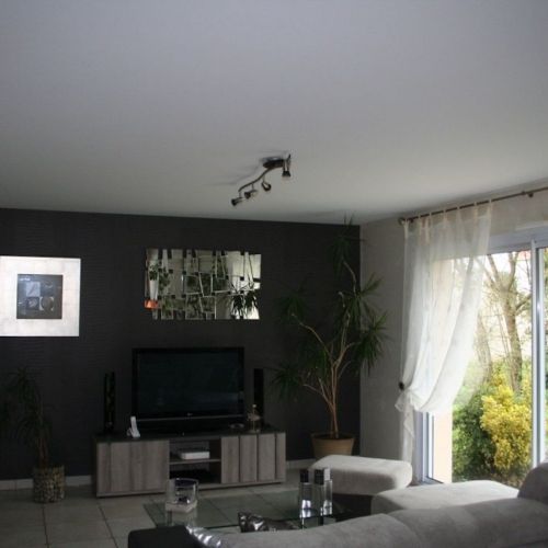 plafond-tendu-salon-blanc-mat-st-brevin-toile-tendue-mur-plafond-tendu-ar-men-decoration.jpg