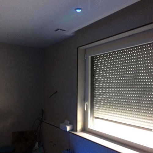 armen-decoration-plafond-tendu-eclairage-spot-led-fibre-optique-dalle-5.jpg