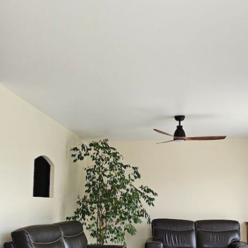 Toiles unies - pièce de vie - avec adaptation du ventilateur plafonnier