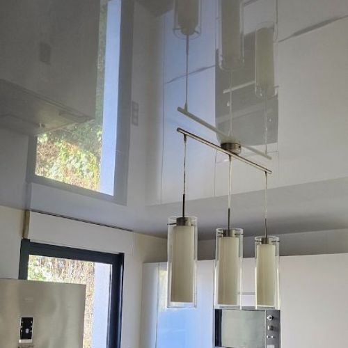 toiles unies - cuisine - plafond laqué gris perle