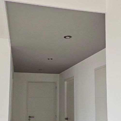 toiles unies - entrée - plafond laqué gris perle